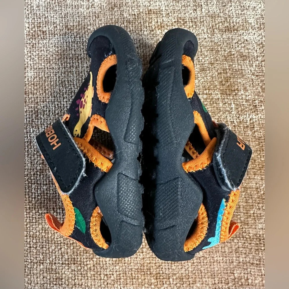 Hobibear Dinosaur Sandals/ Water Shoes Size 5 US